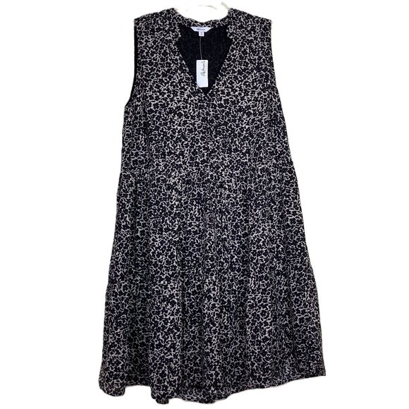 Reitmans Sleeveless Tiered Dress Flowy Black & White Print Chiffon Size Medium - Picture 3 of 8